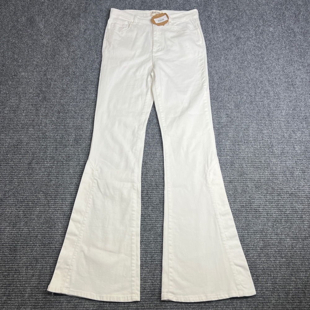 Peach Love California‎ Forever After All White Flare Leg Jeans Womens Size M NWT